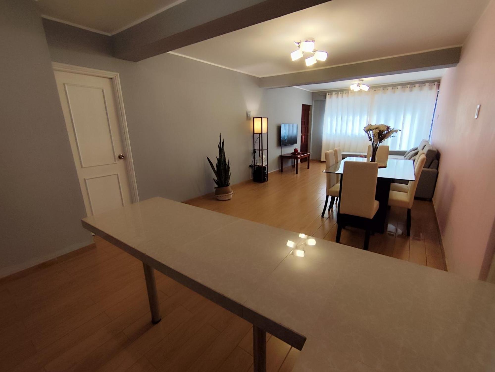 Limas Airport Apartment Lima
